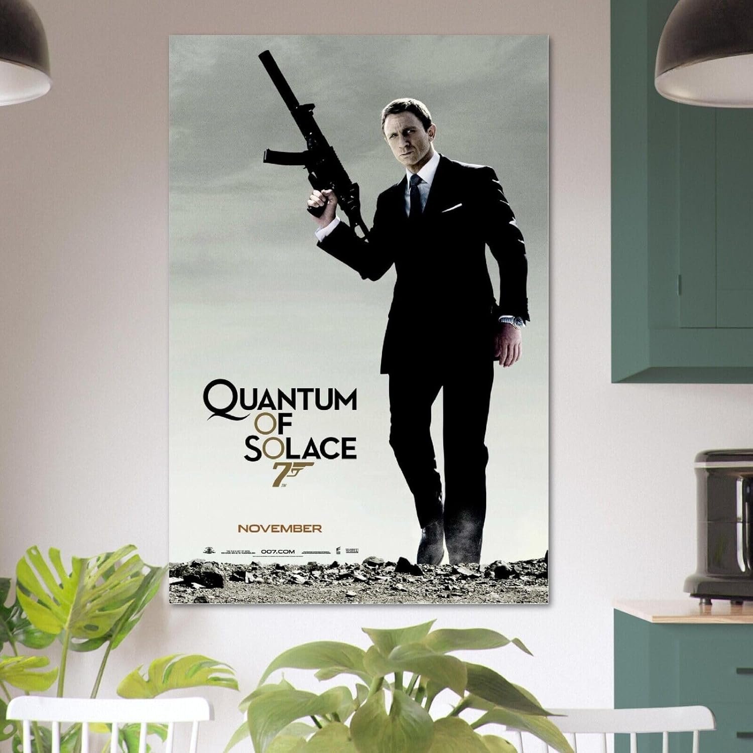 Quantum of Solace - Movie Poster - Daniel Craig - US Teaser-24 x 36 Inches (US)
