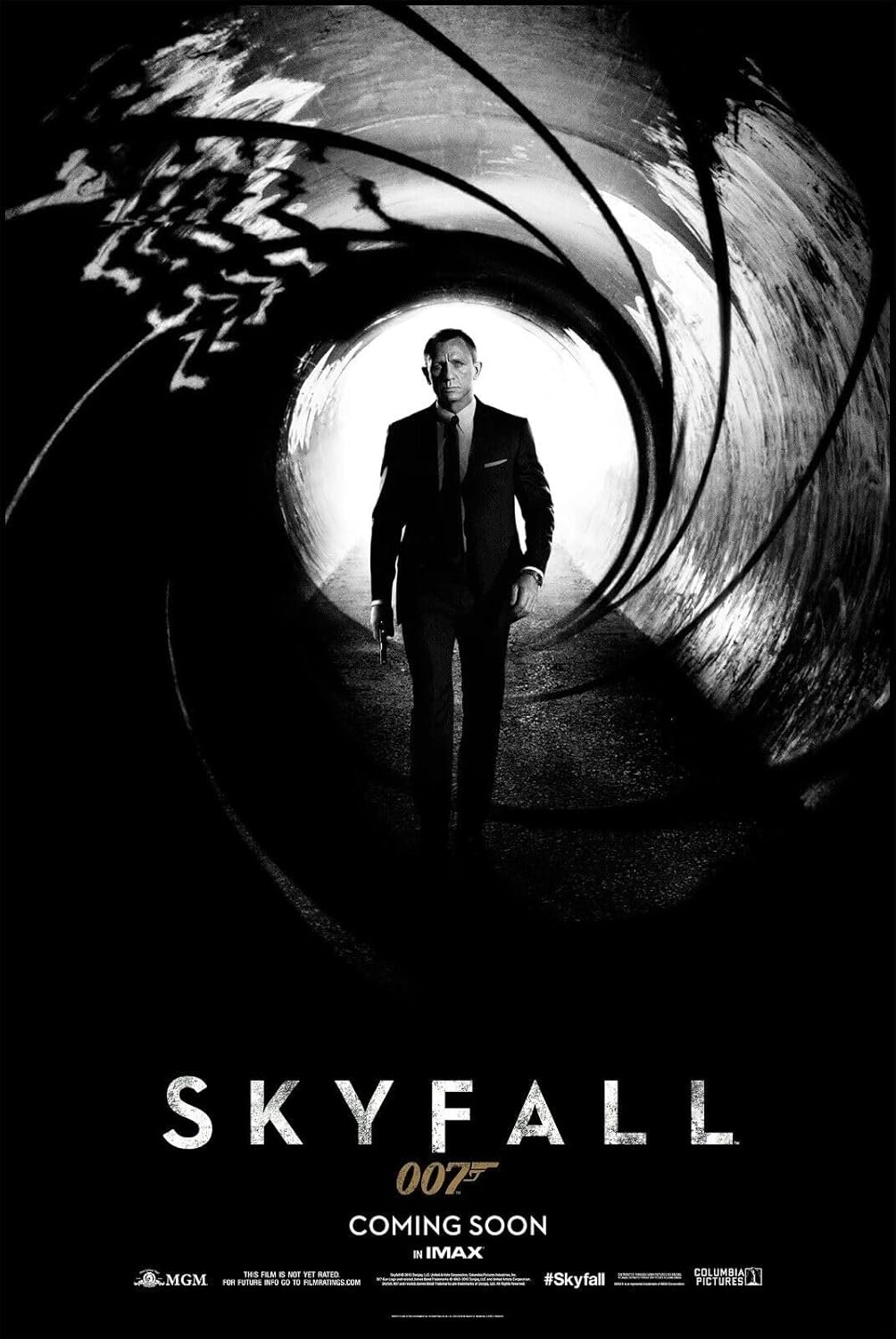 Skyfall - Movie Poster - Daniel Craig - US Teaser-12 x 18 Inches (US)