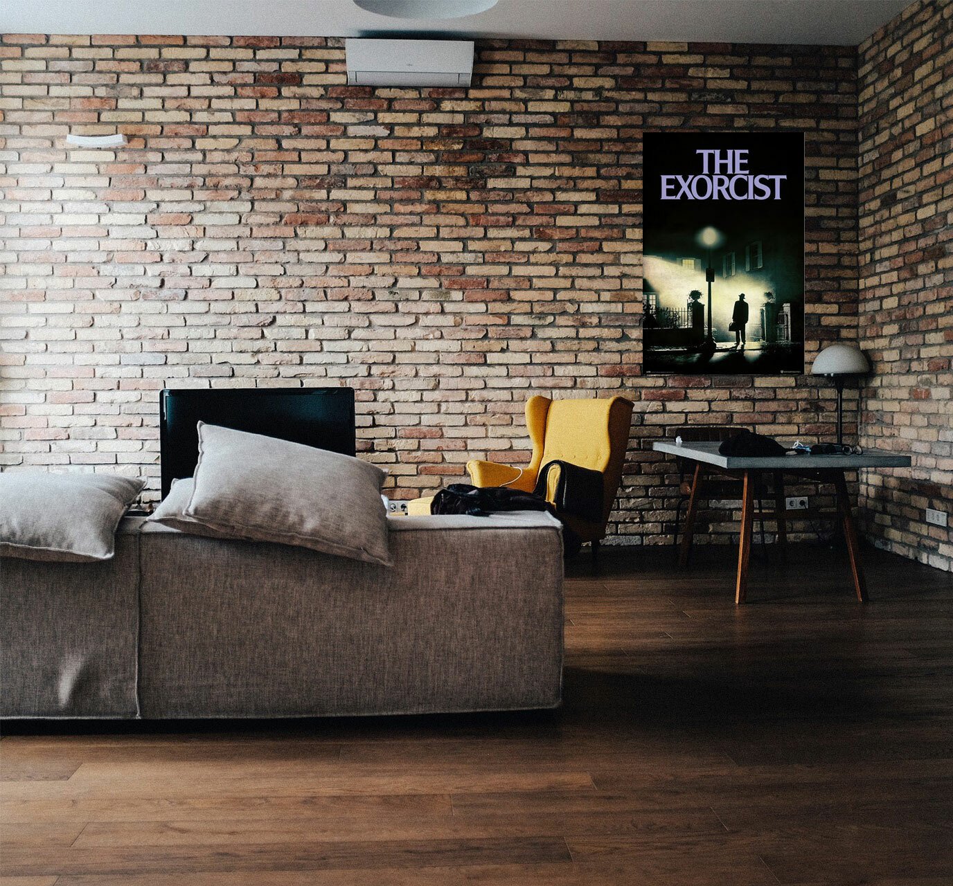 The Exorcist - Movie Poster / Print (Regular Style) (Size: 24" X 36")